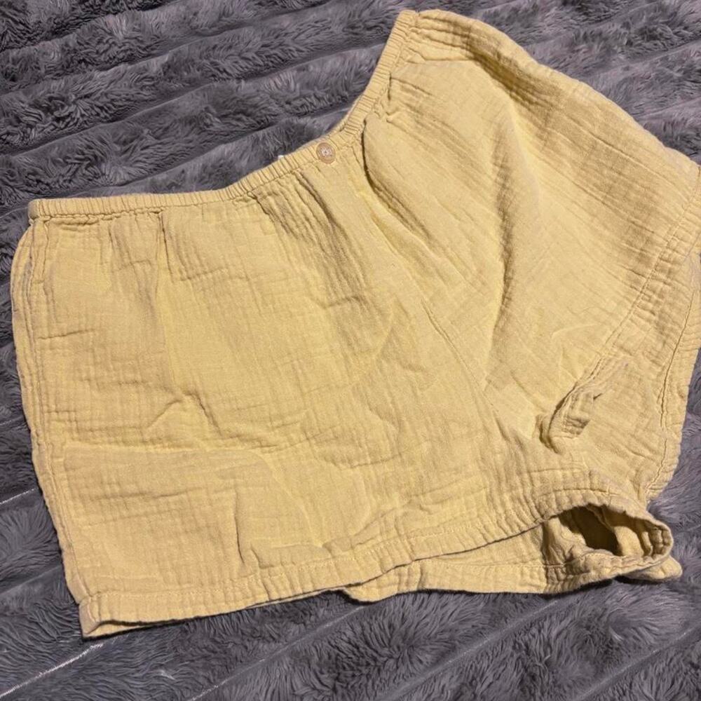 Madewell yellow linen shorts size